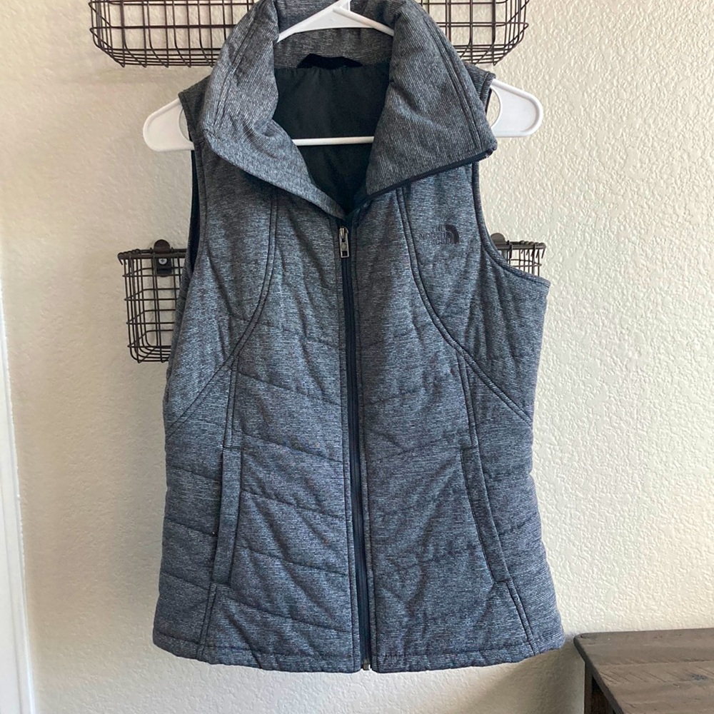 Women’s North Face Vest - Size Small